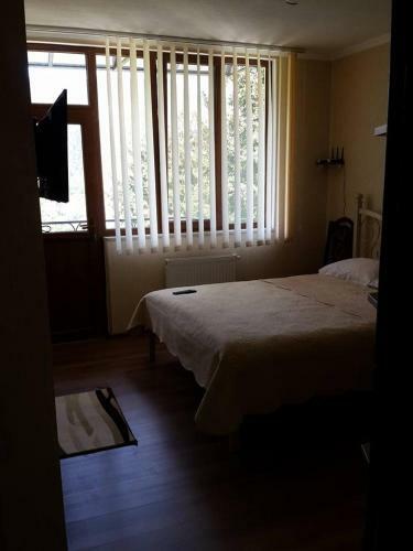 Hostal Guest House Borjomi Forest
