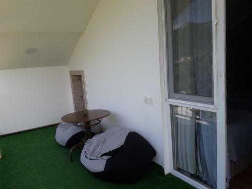 Hostal Akaki's Guesthouse