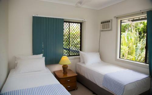 Apollo Jewel Beachfront Apartments