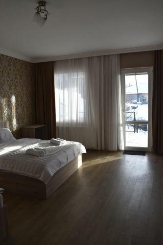 Hostal Traveler Kazbegi Guesthouse