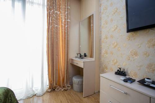 Apartment On Sherif Khimshiashvili Street 15b