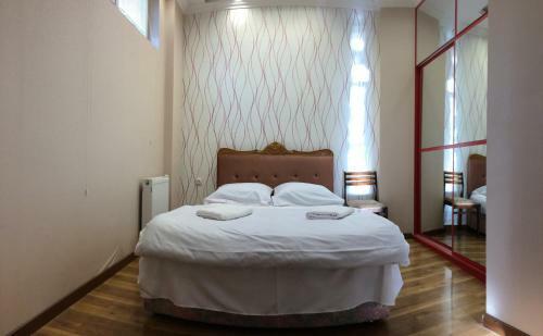 Albergue Check Inn Hotel