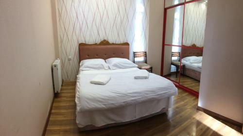 Albergue Check Inn Hotel