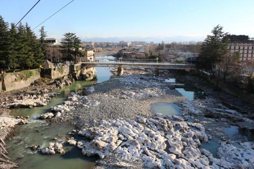 Hostal Mimino Guest House