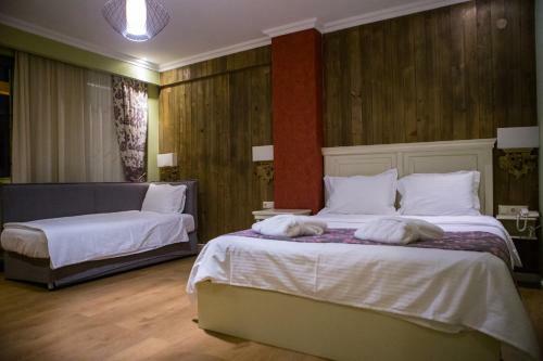 Hotel Irene's Resort