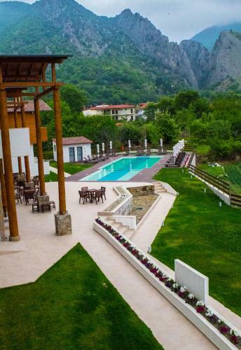 Hotel Irene's Resort