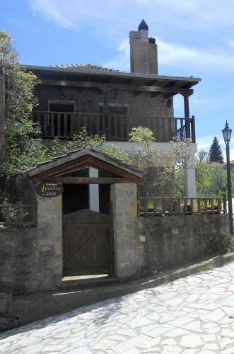 Hostal Guesthouse Ariadni