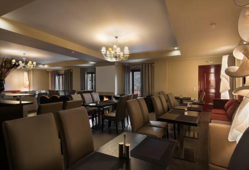 Lagadia 4 Seasons Hotel