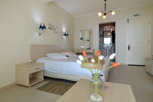 Apartamento Golden Fox Studios And Suites
