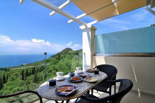 Apartamento Golden Fox Studios And Suites