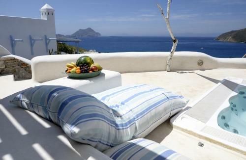 Hostal The Big Blue