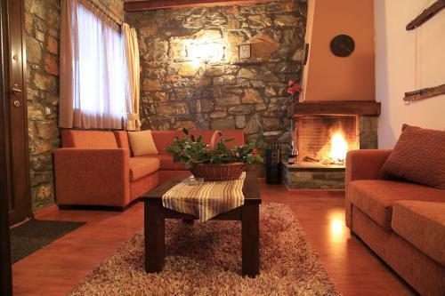Apartamentos Remos Villas