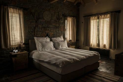 Hostal Montanema Handmade Village