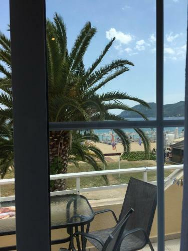 Marinis Boutique Aparthotel
