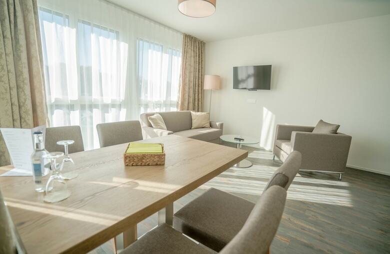 Hotel Swiss Star