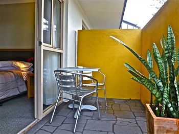 Motel Park Ridge Retreat