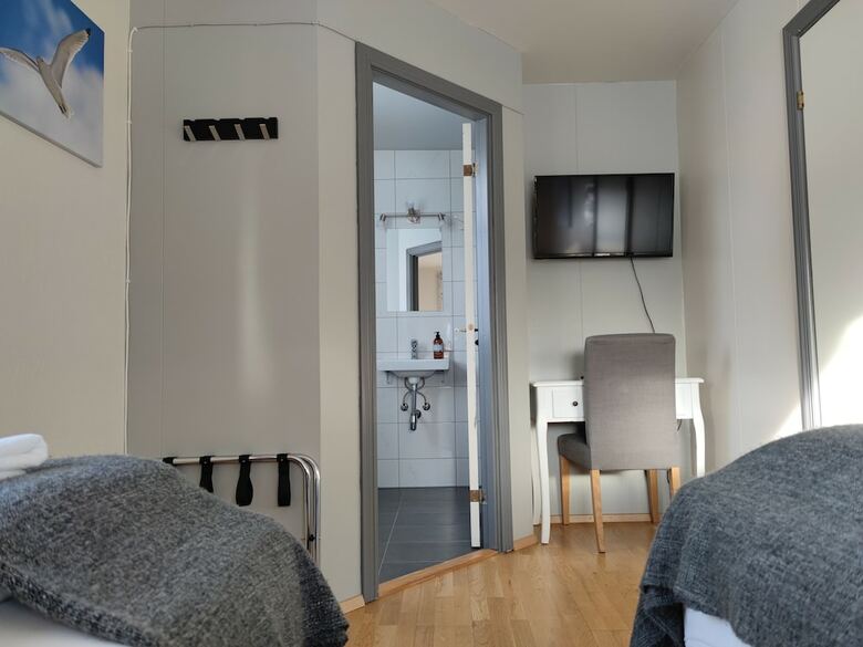 Hostal Mikligardur Guesthouse