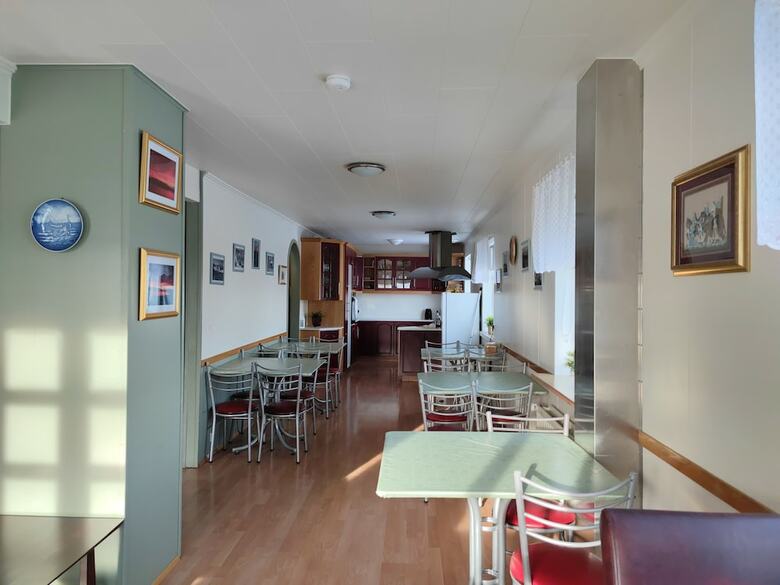 Hostal Mikligardur Guesthouse