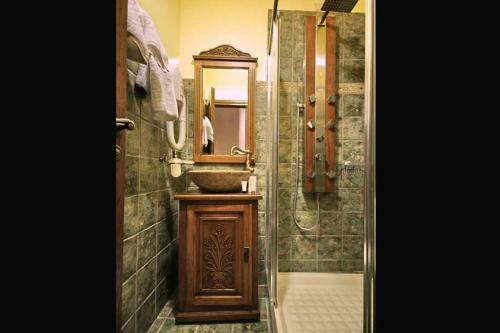 Hostal Petrinos Pyrgos