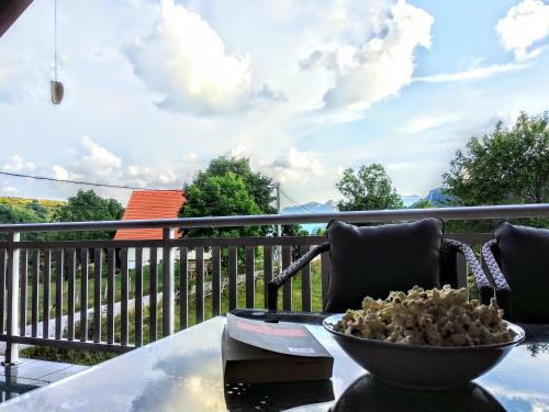 Apartamento Holiday Home Oasis Umoljani