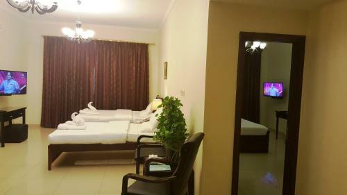 Al Thuriah Hotel Apartment