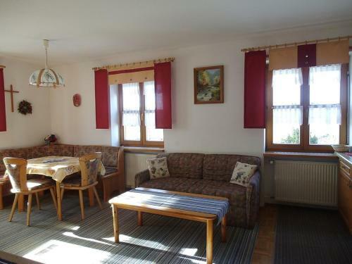 Apartamento Ferienwohnungen Peterbartl-hof