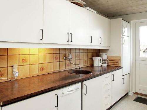 Holiday Home Stokkebro