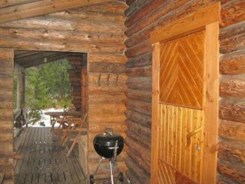 Holiday Home Kurjenrahka