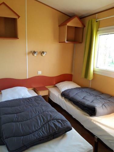 Camping Des 2 Rives- Mobilhomes