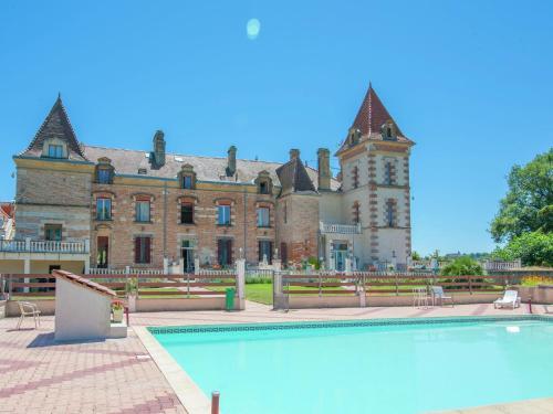Chateau de Lastours- Appartement Magnolia