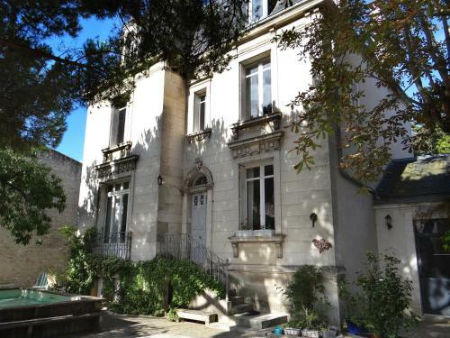 Bed & Breakfast Le Clos Bleu-la Rochelle