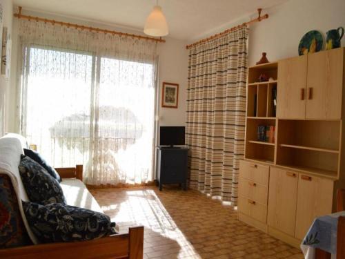 Apartment Ormarines