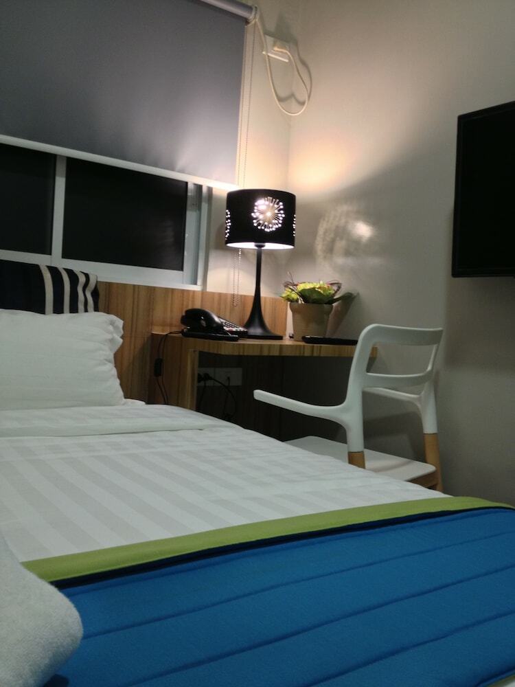 Hotel Z Pad Residences