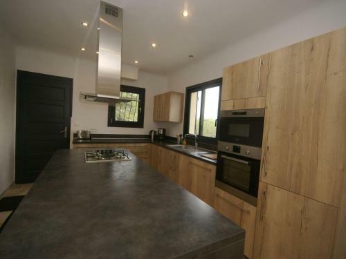 Stylish Holiday Home In Var With Private Swimming Pool