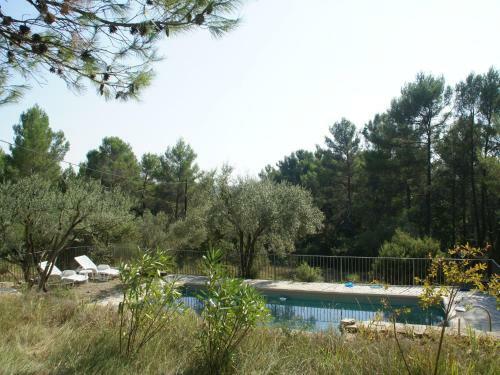 Stylish Holiday Home In Var With Private Swimming Pool