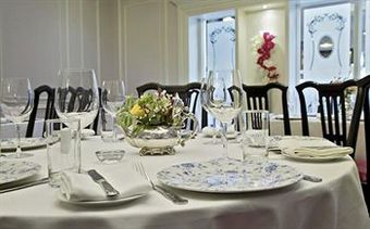 Fitzgeralds Woodlands House Hotel