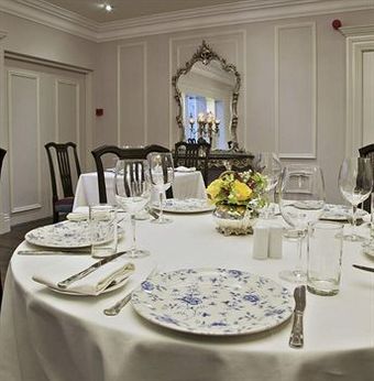 Fitzgeralds Woodlands House Hotel