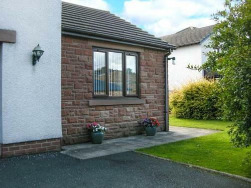 Elm Tree Cottage