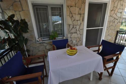 Kiriakos Holiday Home