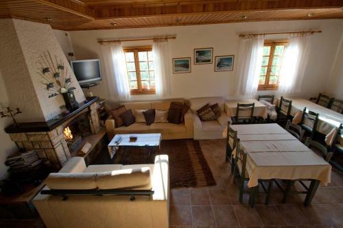Hostal Guesthouse Odysseas