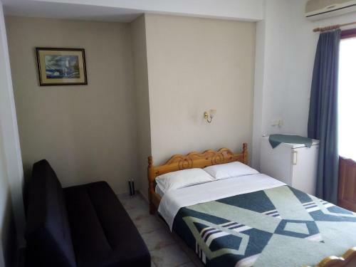 Hostal Nissaki Guesthouse