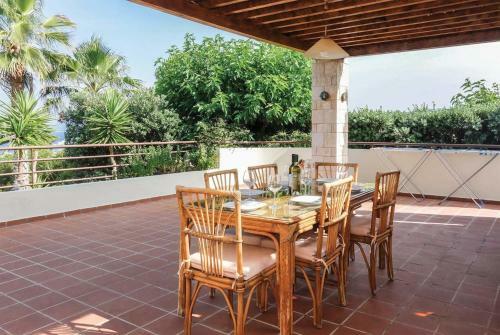 Katsikia Villa Sleeps 8 Air Con Wifi