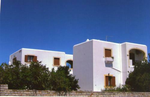 Apartamentos Cerigo House