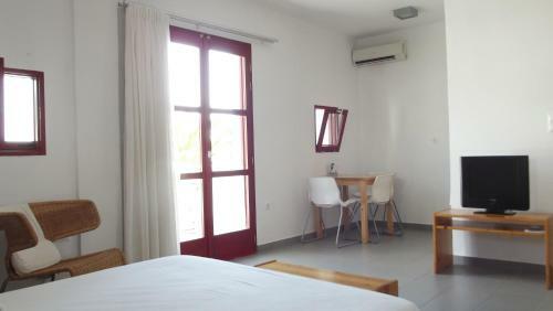 Kyfanta, Studios & Apartments