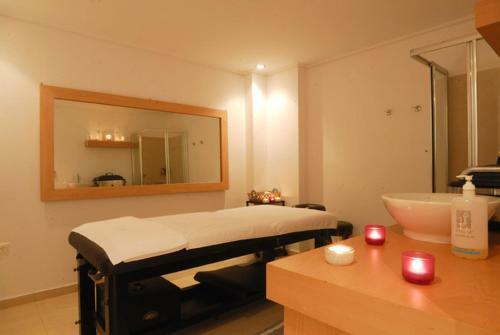 Hotel Kinetta Beach Resort And Spa