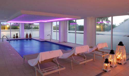 Hotel Kinetta Beach Resort And Spa