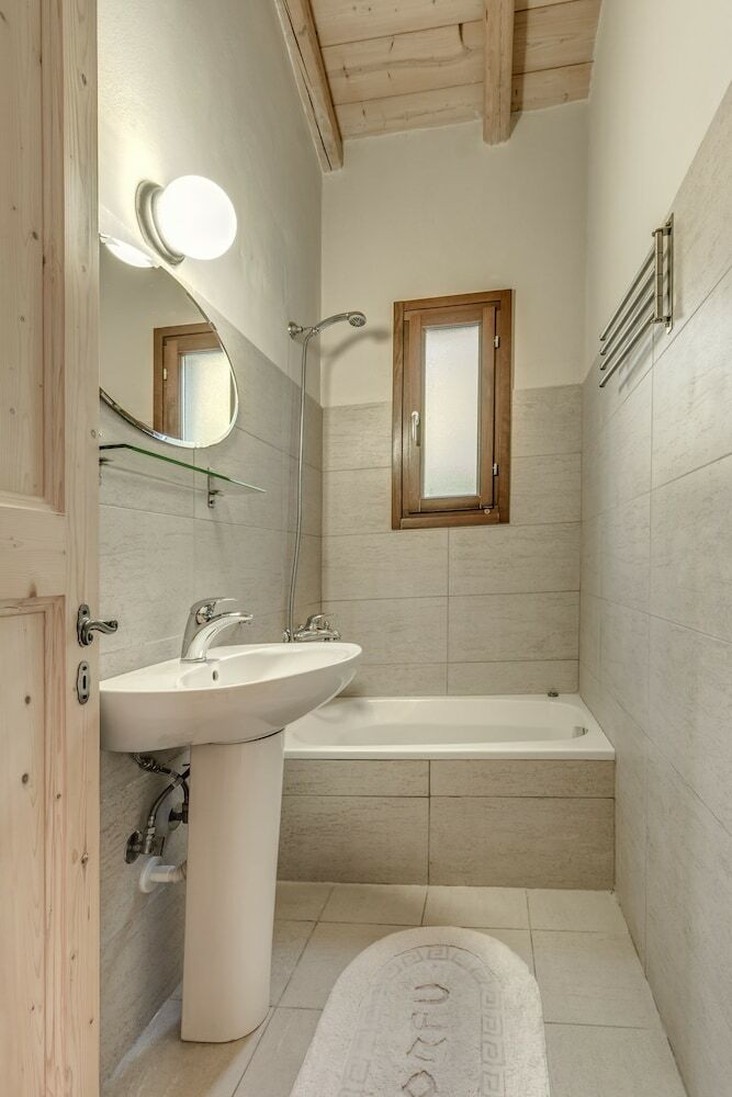 Mastrogiannis Villa Dafne