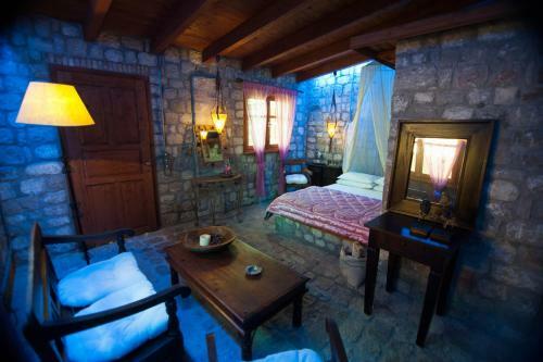 Hostal Nicolas Village Club