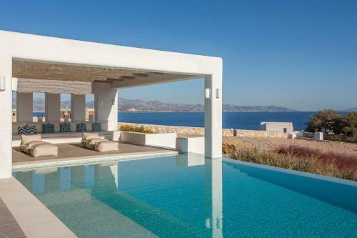 Paros Villa Sleeps 11 Pool Air Con T714099