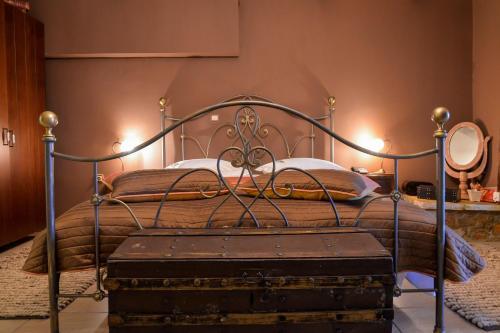 Hostal Vathyskia Guesthouse